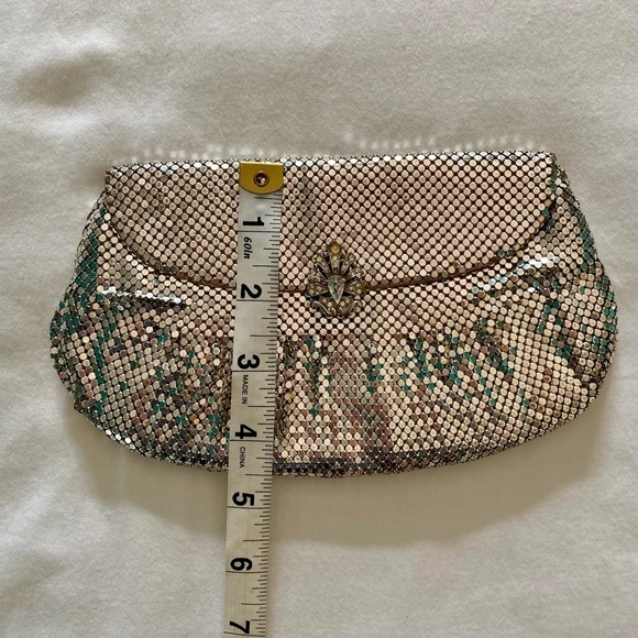 Whiting & Davis Co. Vintage Silver Mesh Evening Bag Clutch Rhinestone Closure - Picture 13 of 16